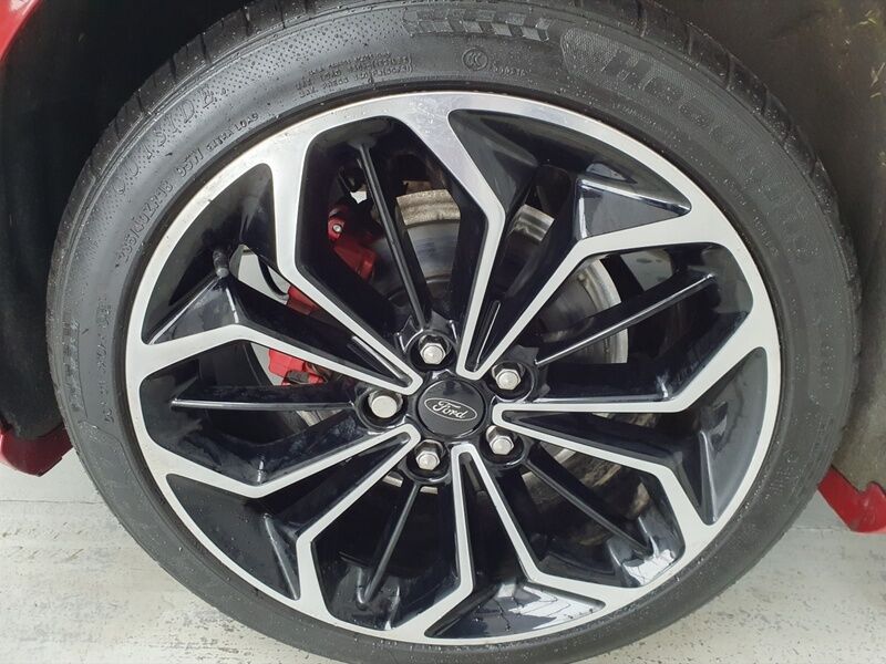 More views of Ford Focus