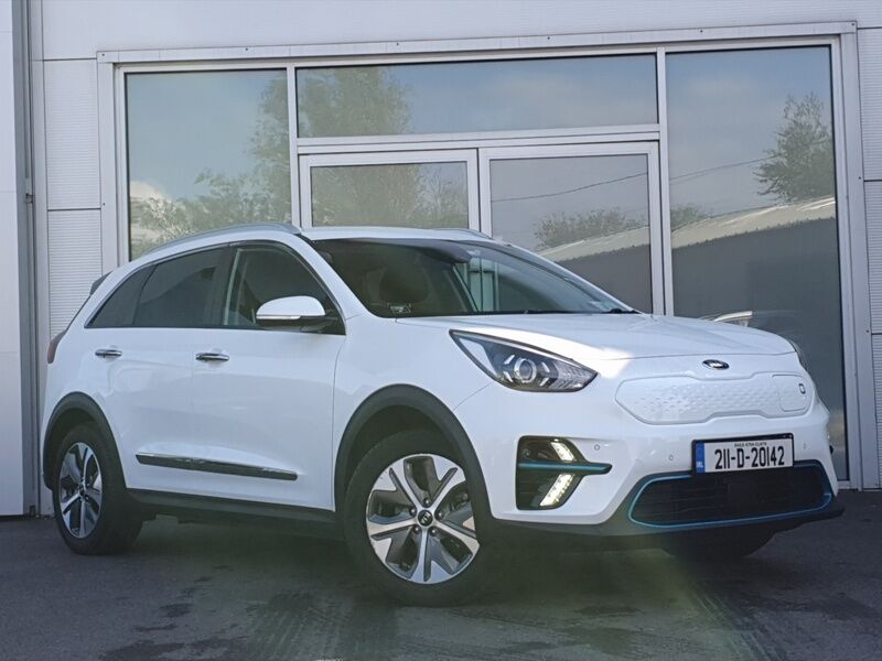 More views of Kia Niro