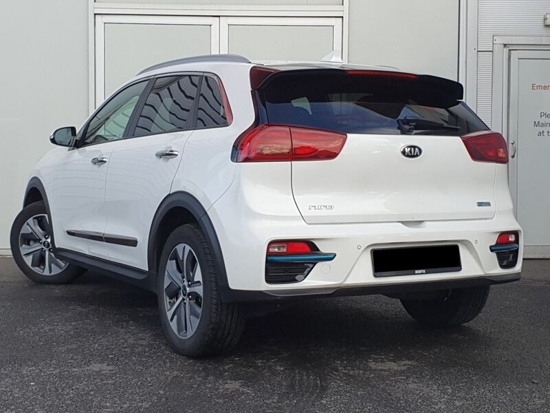 More views of Kia Niro