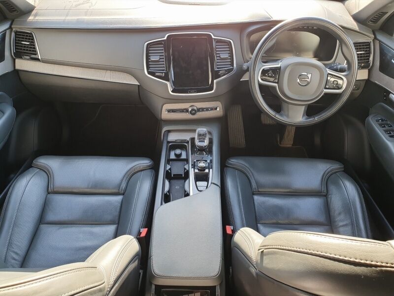 More views of Volvo XC90