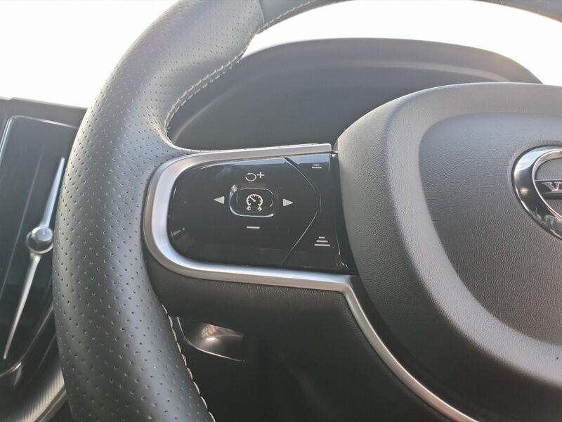 More views of Volvo XC60