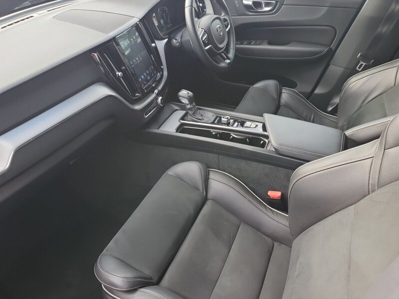 More views of Volvo XC60