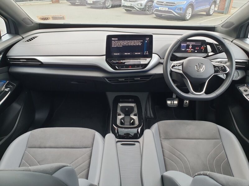 More views of Volkswagen ID.4