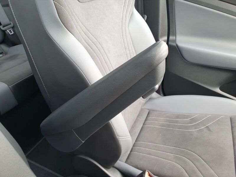 More views of Volkswagen ID.4
