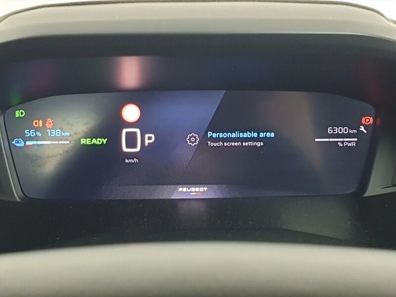 More views of Peugeot 2008