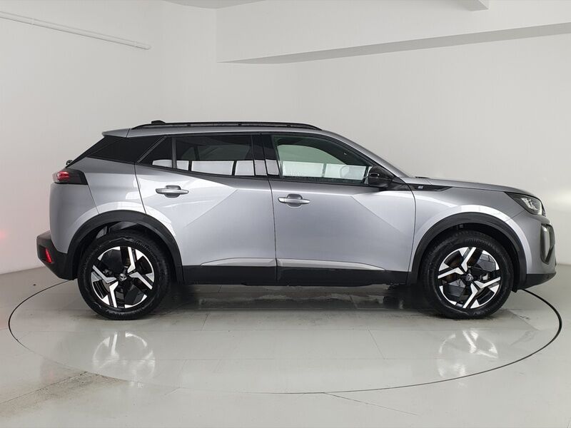 More views of Peugeot 2008