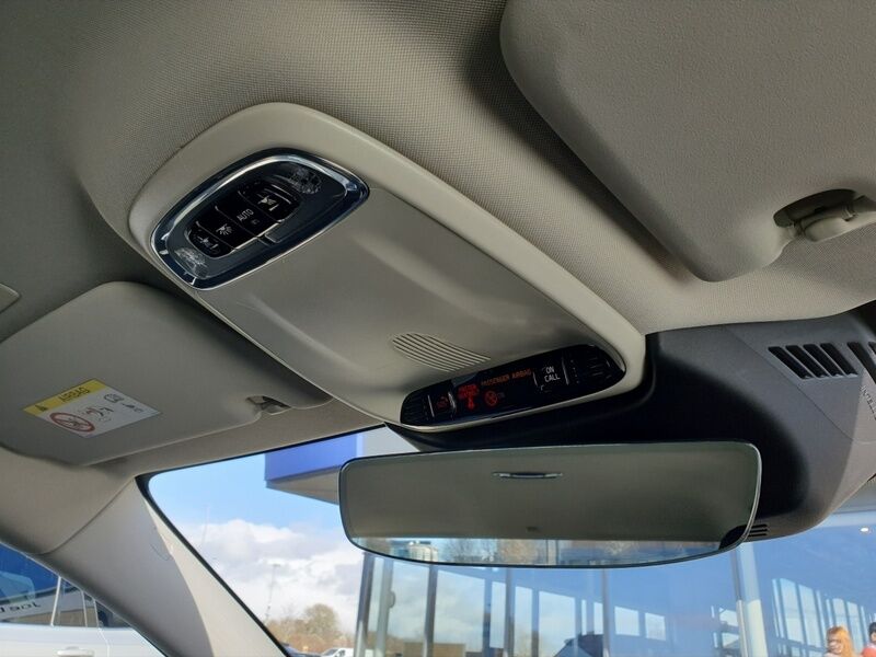 More views of Volvo S60