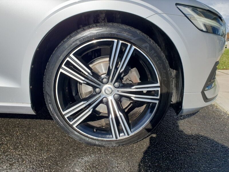 More views of Volvo S60