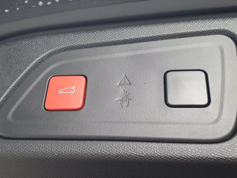 More views of Citroen C5 Aircross