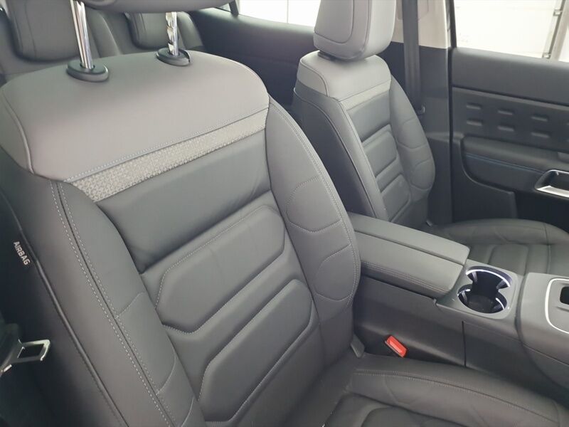 More views of Citroen C5 Aircross