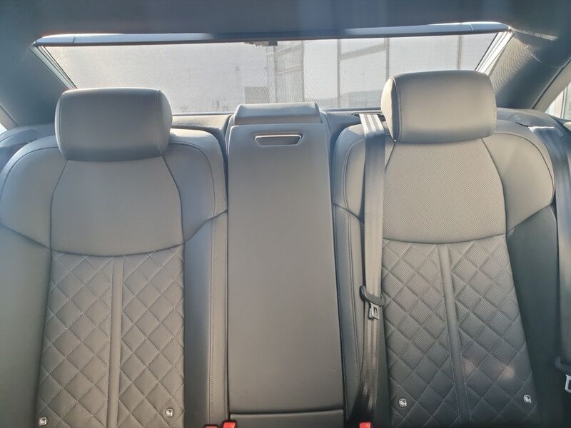 More views of Audi A8