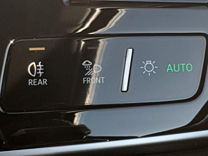 More views of Audi A8