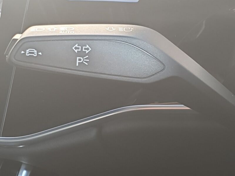 More views of Audi A8