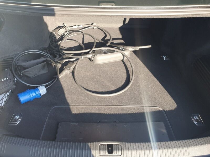 More views of Audi A8