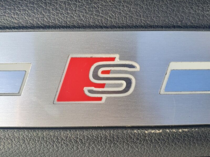 More views of Audi A8