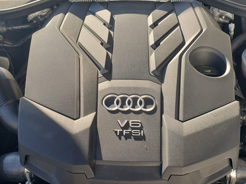 More views of Audi A8