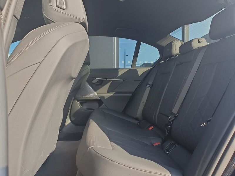 More views of BMW i5