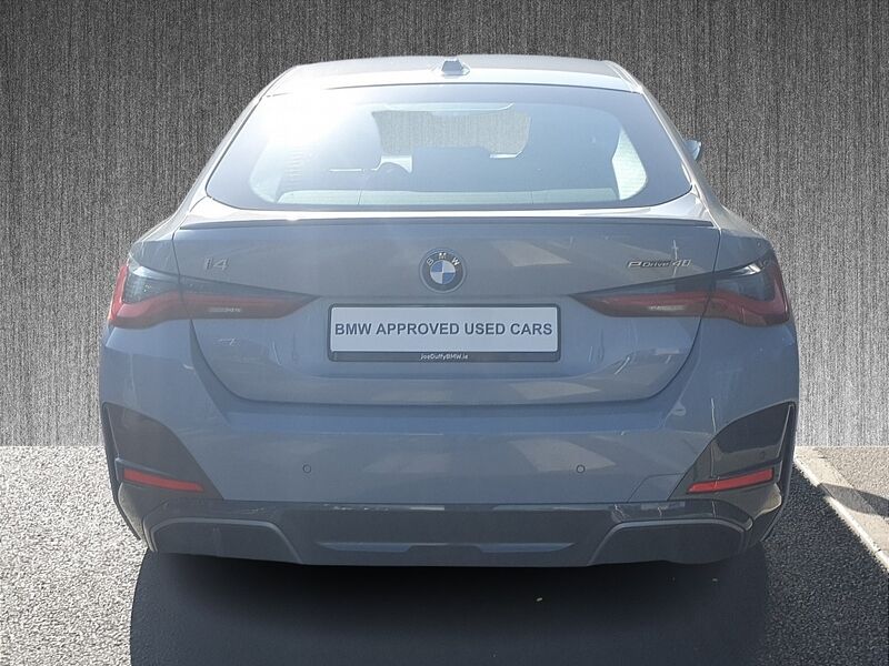 More views of BMW i4