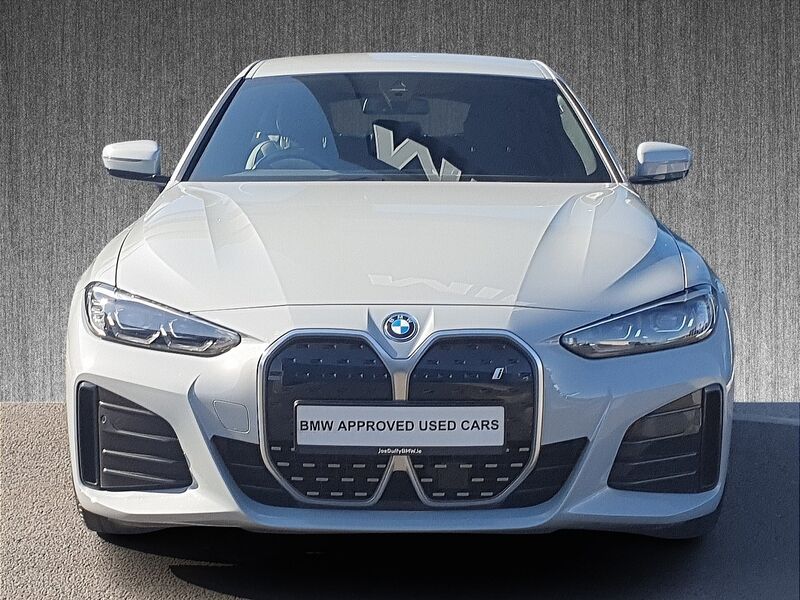More views of BMW i4