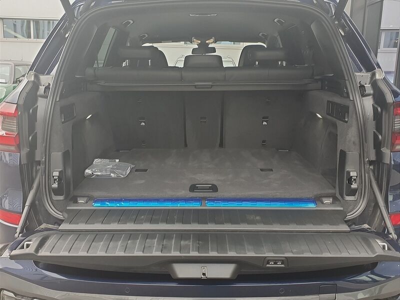 More views of BMW X5