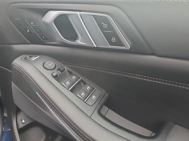 More views of BMW X5