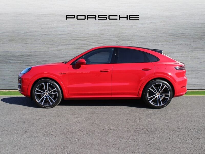 More views of Porsche Cayenne