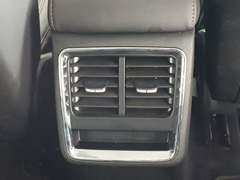 More views of Skoda Enyaq