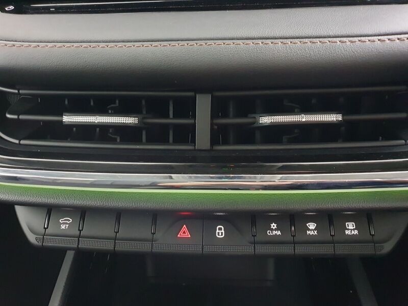 More views of Skoda Enyaq