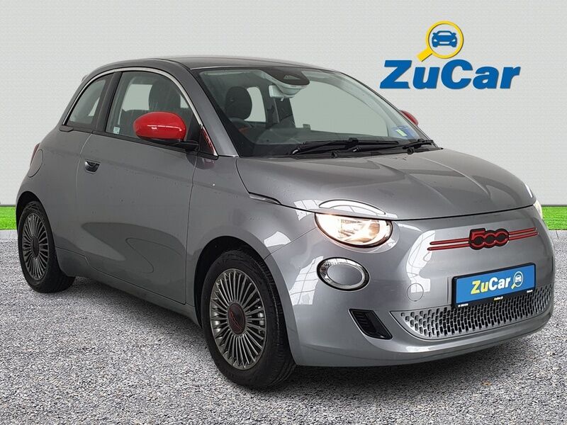 More views of Fiat 500e