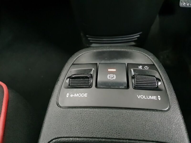 More views of Fiat 500e