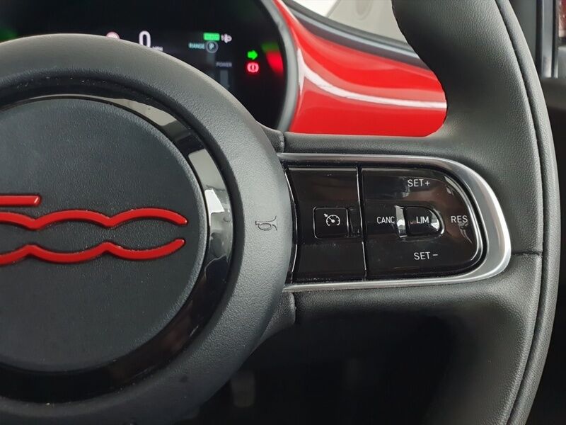 More views of Fiat 500e