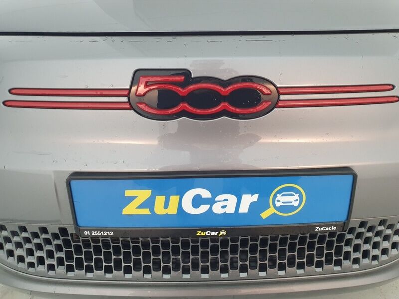 More views of Fiat 500e