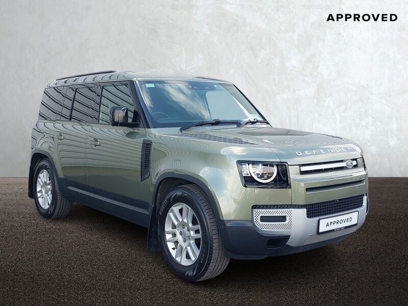 More views of Land Rover Defender