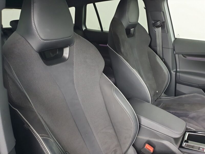 More views of Skoda Enyaq