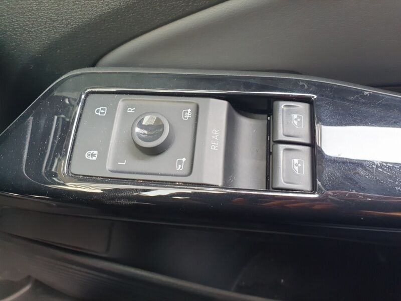 More views of Volkswagen ID.4