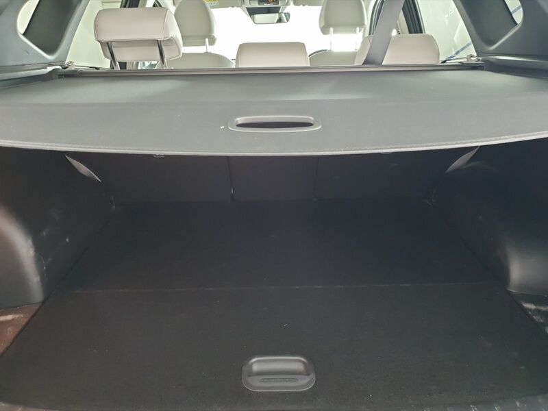 More views of Hyundai Tucson