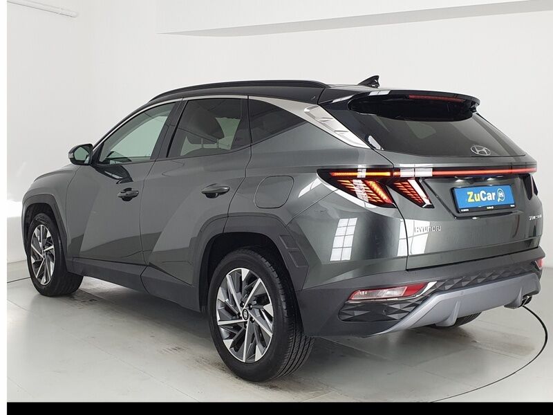 More views of Hyundai Tucson
