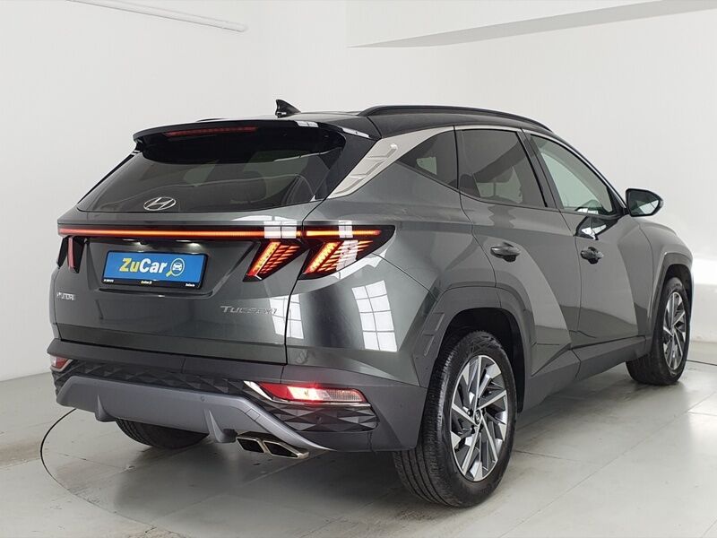 More views of Hyundai Tucson