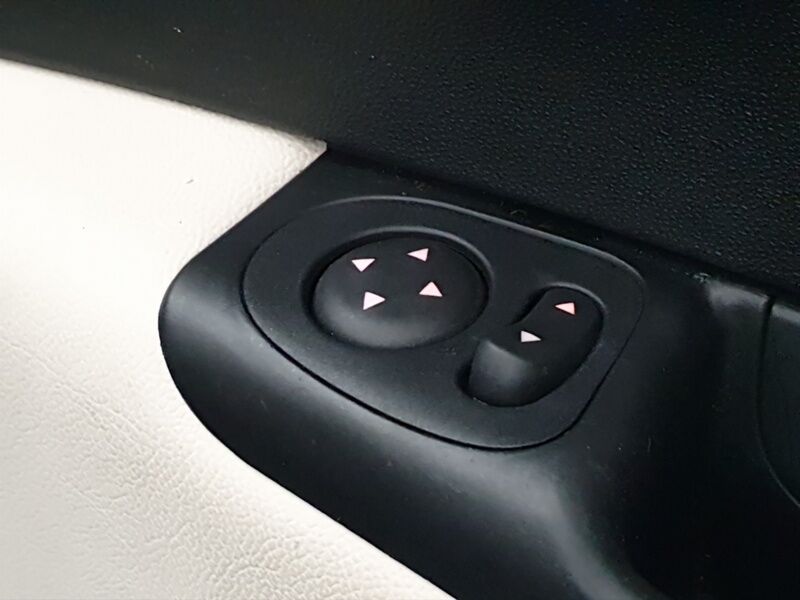More views of Fiat 500
