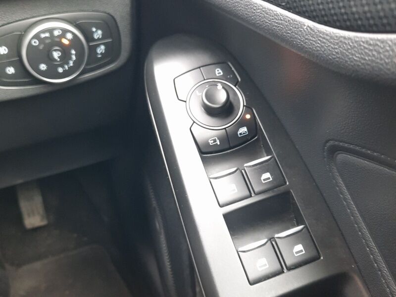 More views of Ford Focus