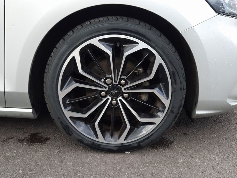More views of Ford Focus