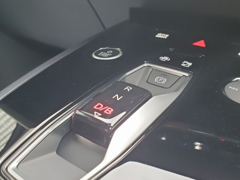 More views of Audi Q4 E-tron