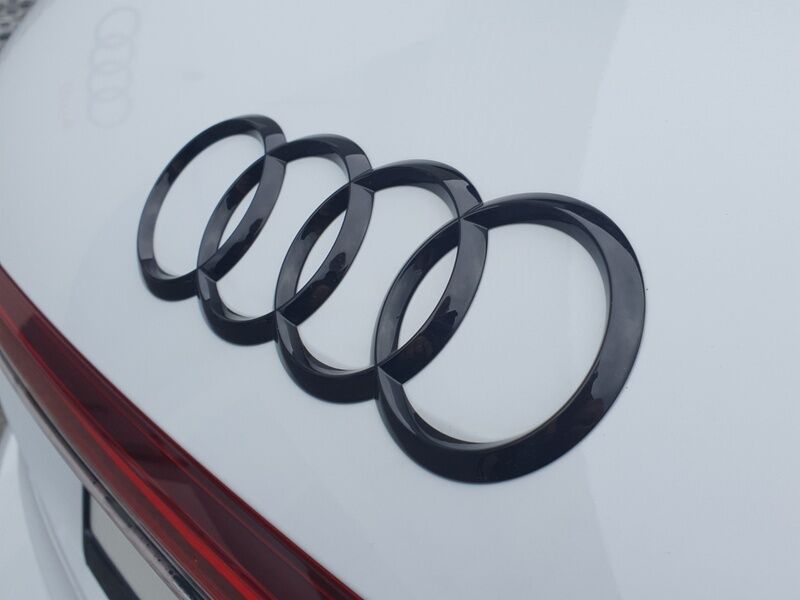 More views of Audi Q4 E-tron