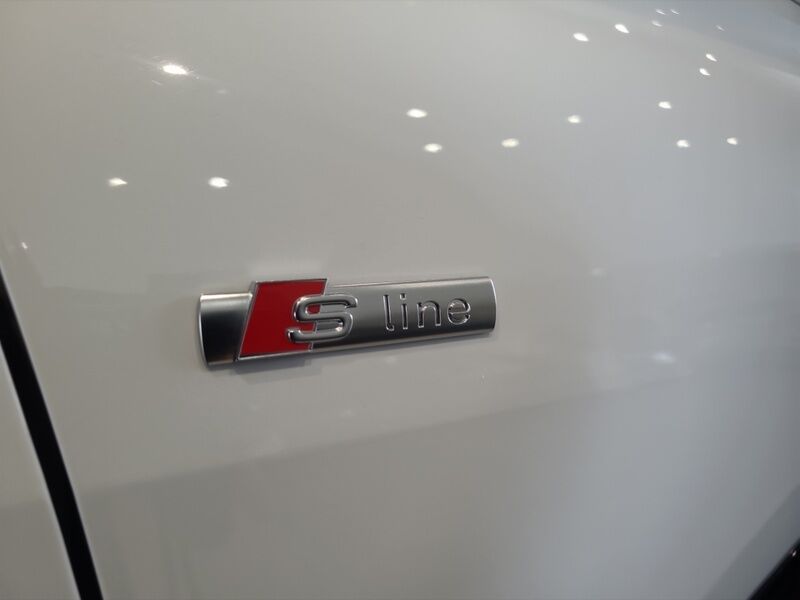 More views of Audi Q4 E-tron