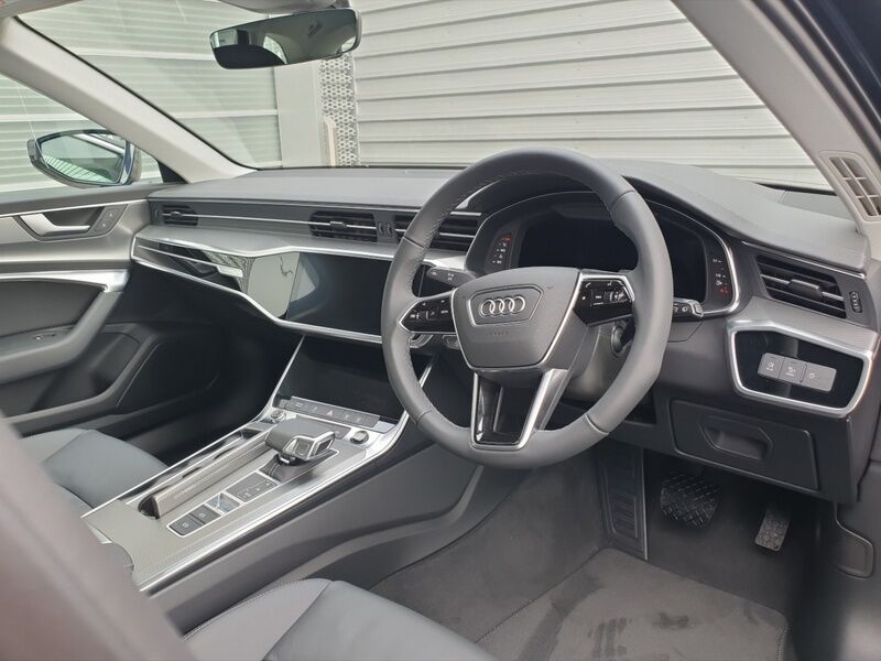More views of Audi A6 Avant