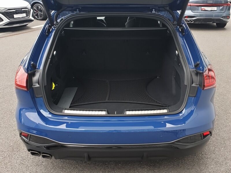 More views of Audi A5