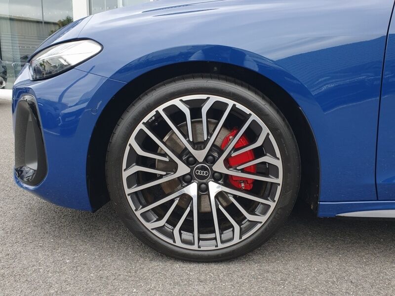 More views of Audi A5