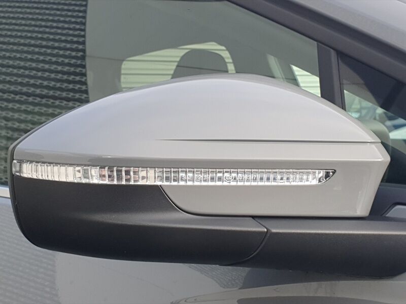 More views of Audi Q4 E-tron