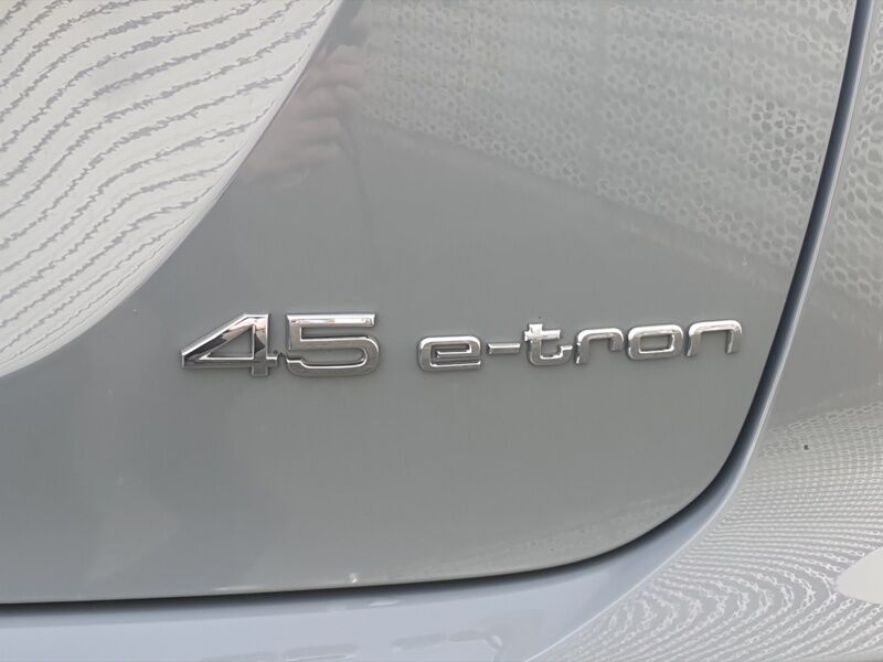 More views of Audi Q4 E-tron