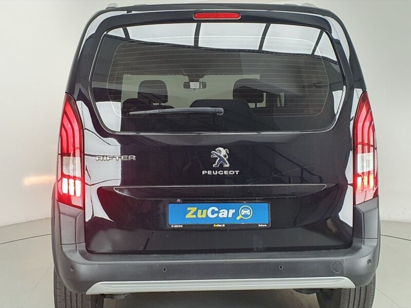 More views of Peugeot Rifter